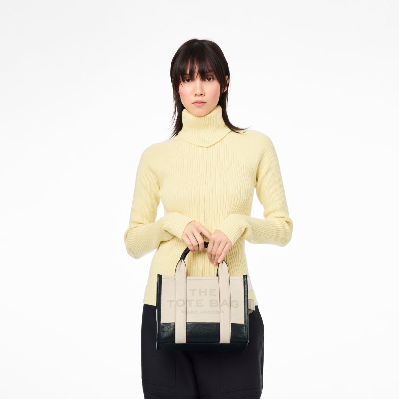 Marc Jacobs VBN8X117 mini taška colorblock